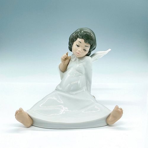 CHERUB, WONDERING 1004962 -