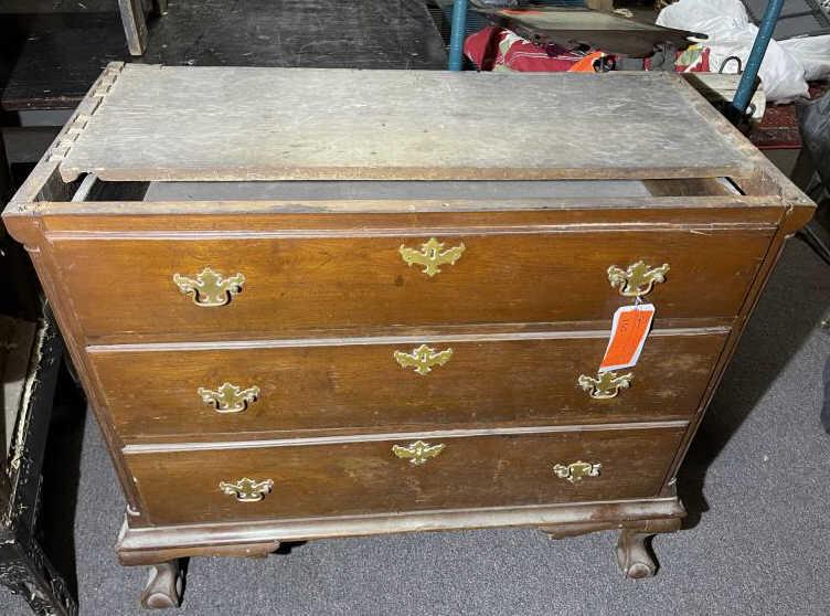 CHEST OF DRAWERS MAHOGANY, 3