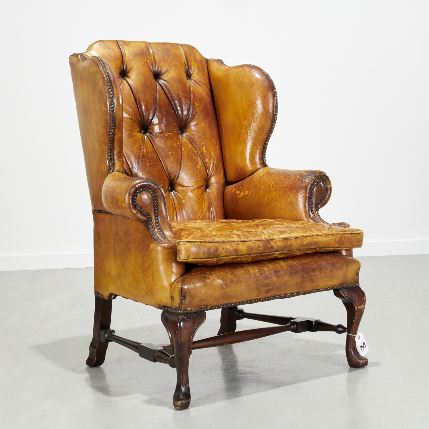 CHESTERFIELD LEATHER UPHOLSTERED
