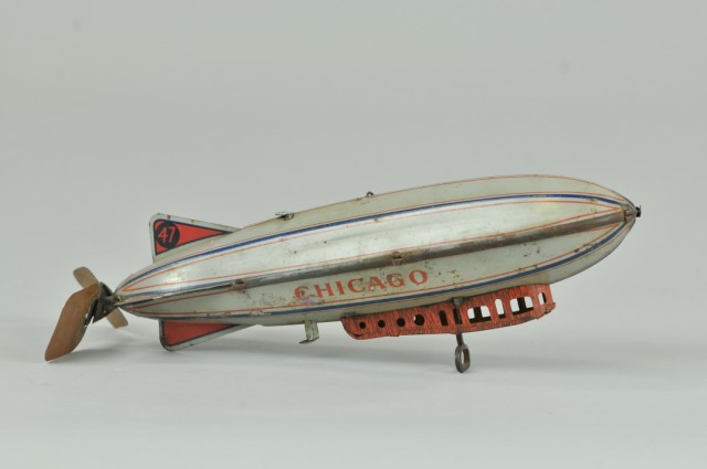 ''CHICAGO'' ZEPPELIN Strauss