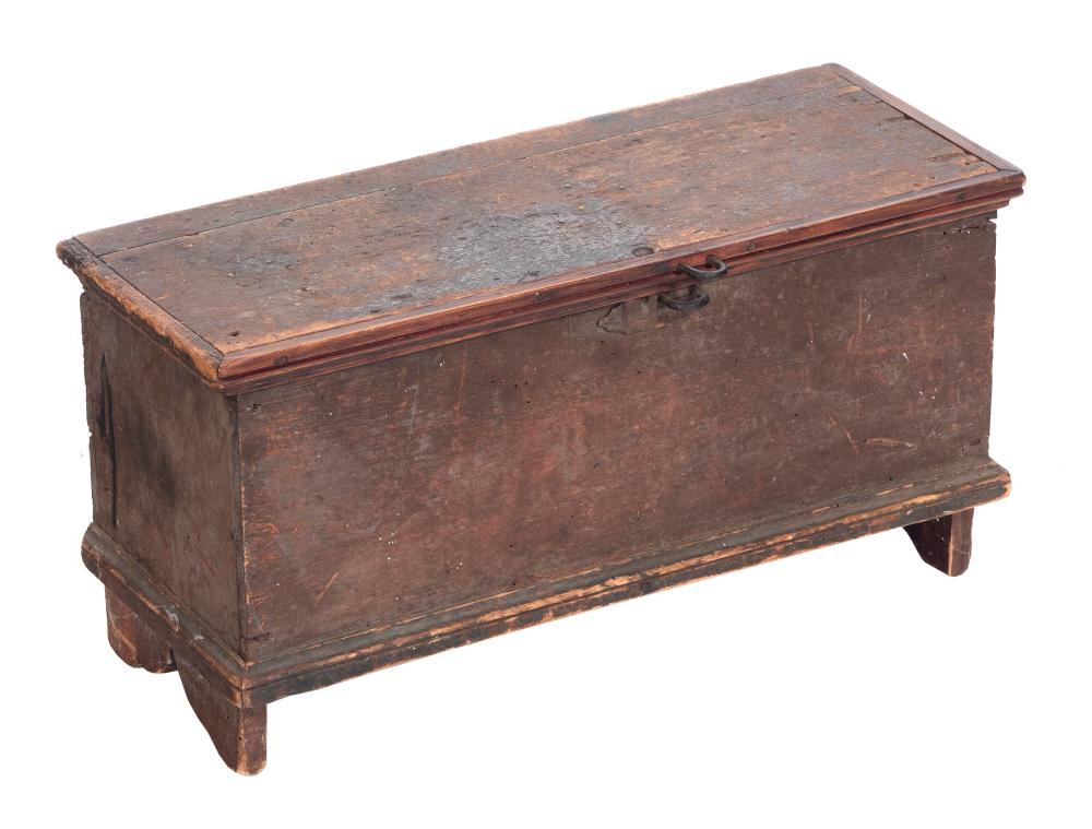 CHILD’S BLANKET CHEST NEW