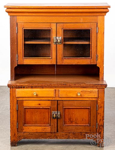 CHILD'S PINE STEPBACK KITCHEN