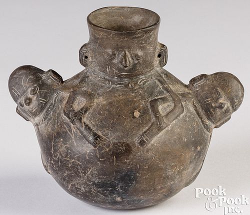 CHIMU POTTERY BLACKWARE BOTTLEChimu