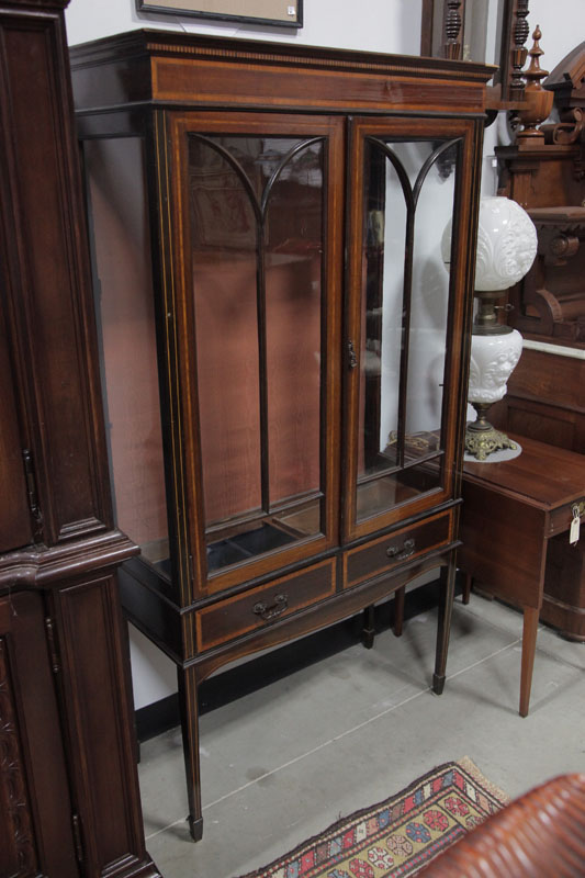 CHINA CABINET. Veneered cabinet