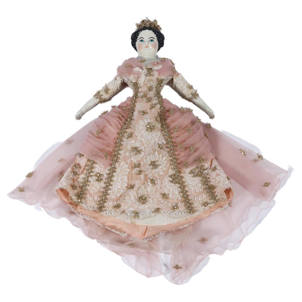 CHINA DOLL CHRISTMAS TREE TOPPER