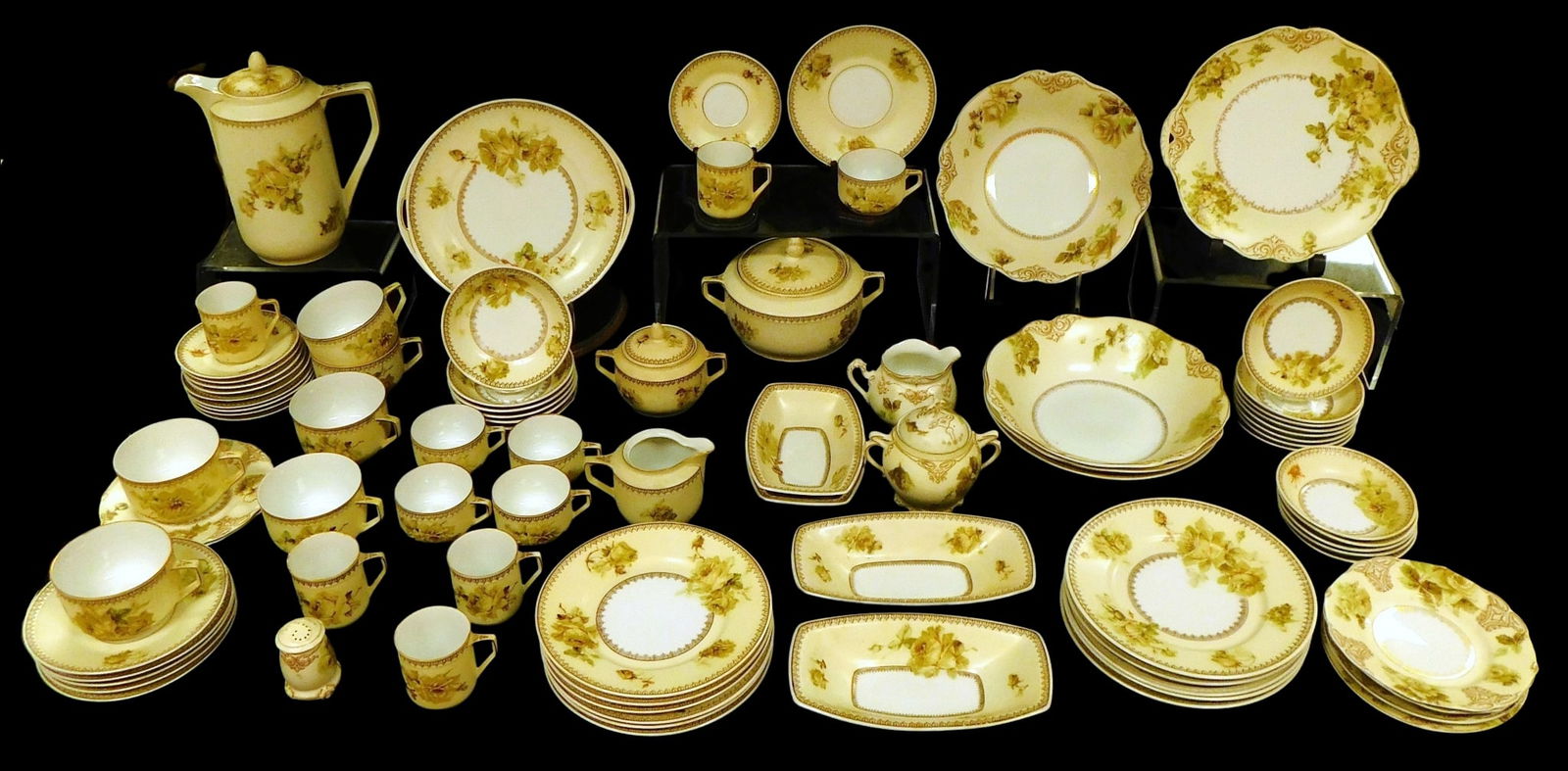 CHINA: HERMANN OHME PORCELAIN
