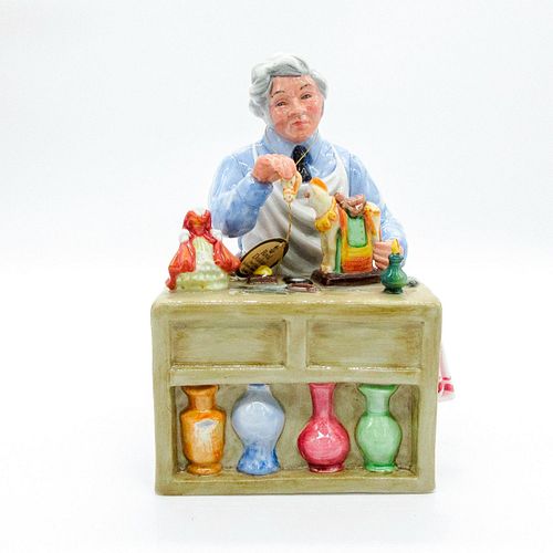 CHINA REPAIRER HN2943 - ROYAL