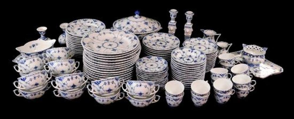 CHINA: ROYAL COPENHAGEN "BLUE