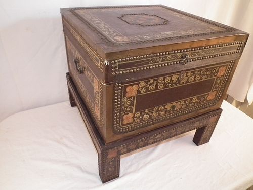 CHINA TRADE PIGSKIN TRUNKVintage