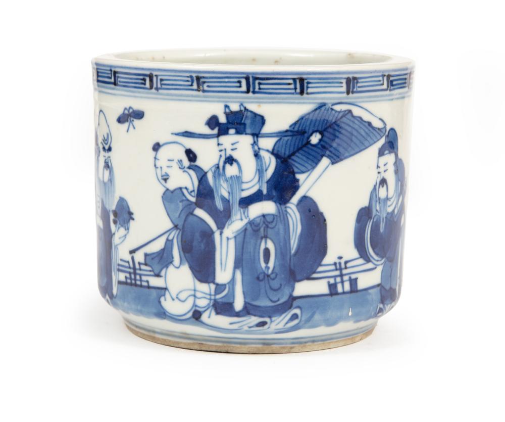 CHINEE BLUE AND WHITE PORCELAIN