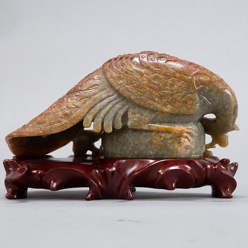CHINESE 20TH C. JADE CARVING