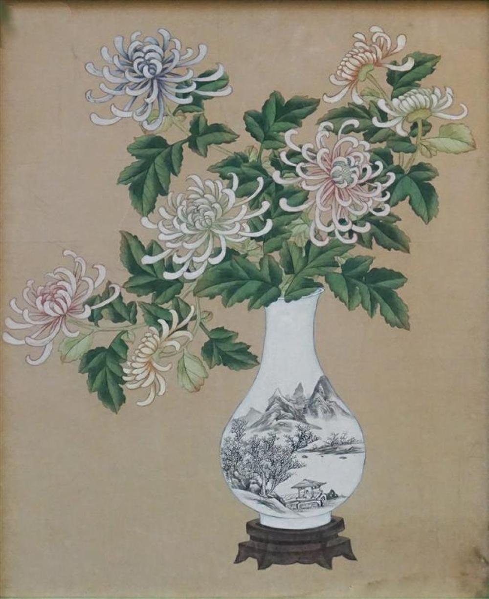 CHINESE 20TH CENTURY, VASE OF