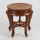 CHINESE 5-LEGGED WOODEN STANDC