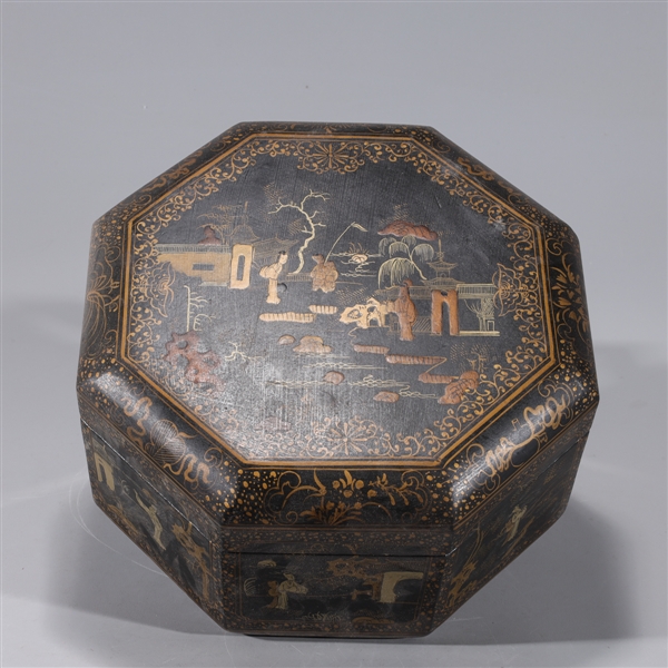 Chinese 8 sided lacquered box