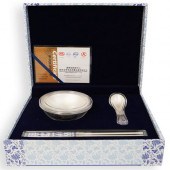 CHINESE 999 SILVER ENAMEL PRES