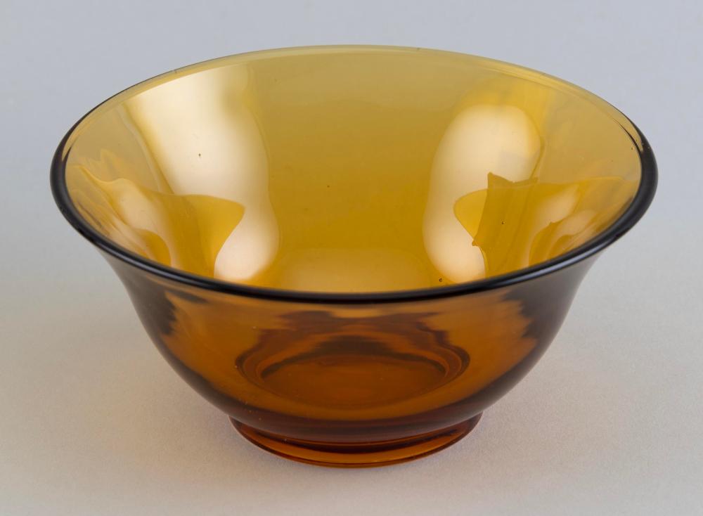 CHINESE AMBER PEKING GLASS BOWL