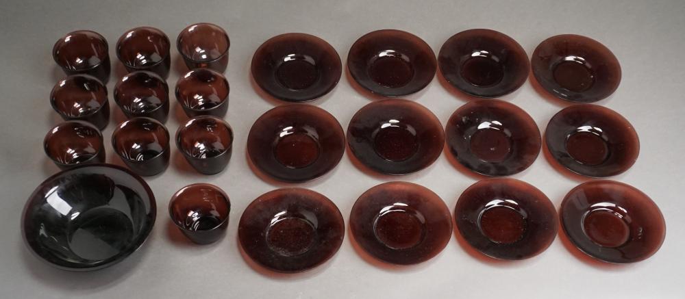 CHINESE AMETHYST PEKING GLASS