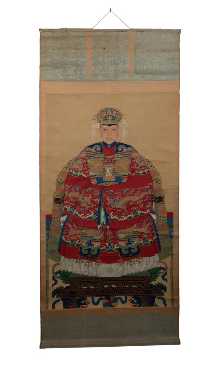 CHINESE ANCESTRAL PORTRAIT SCROLL