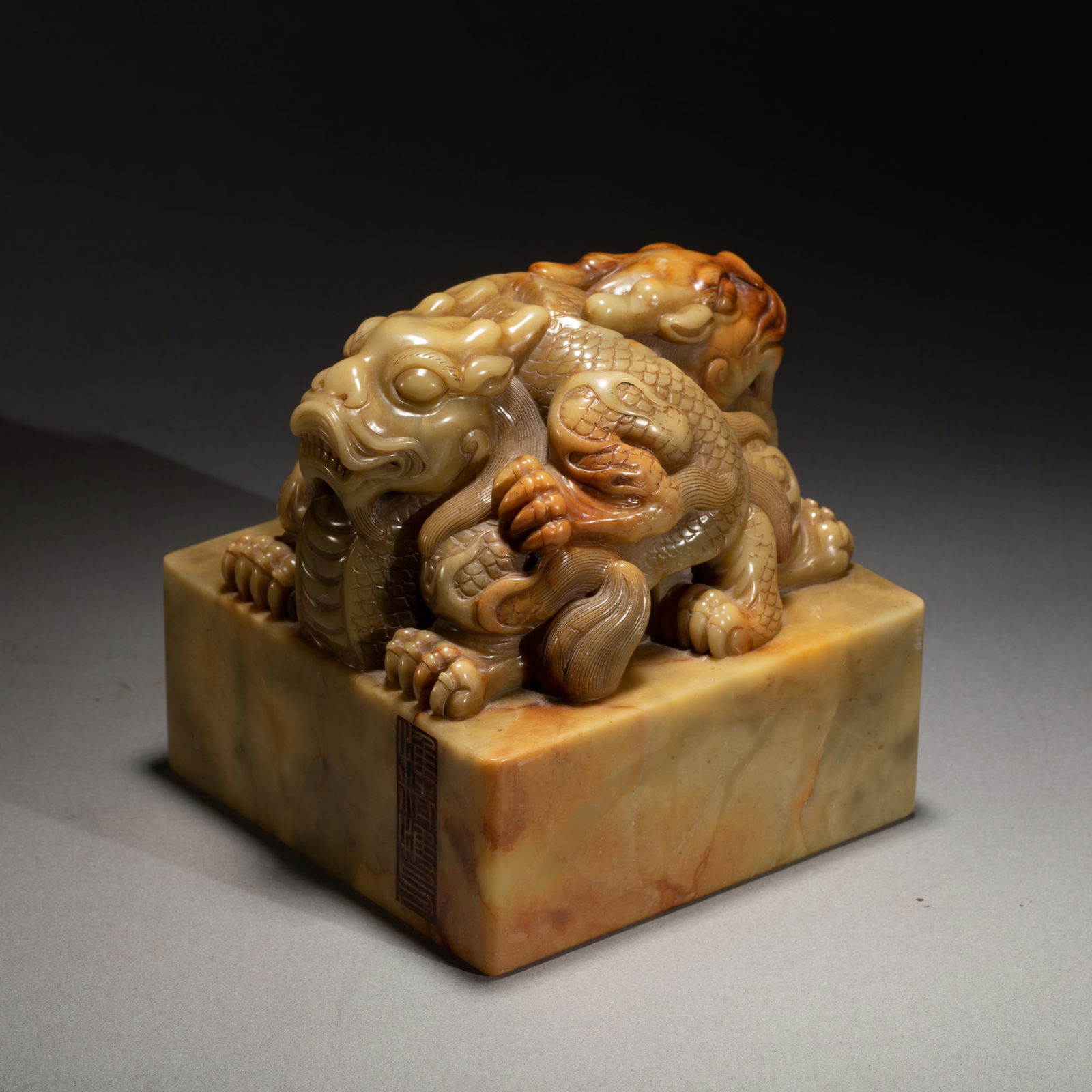 CHINESE ANCIENT JADE DOUBKLE