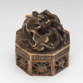 CHINESE ANTIQUE CARVED HARD ST