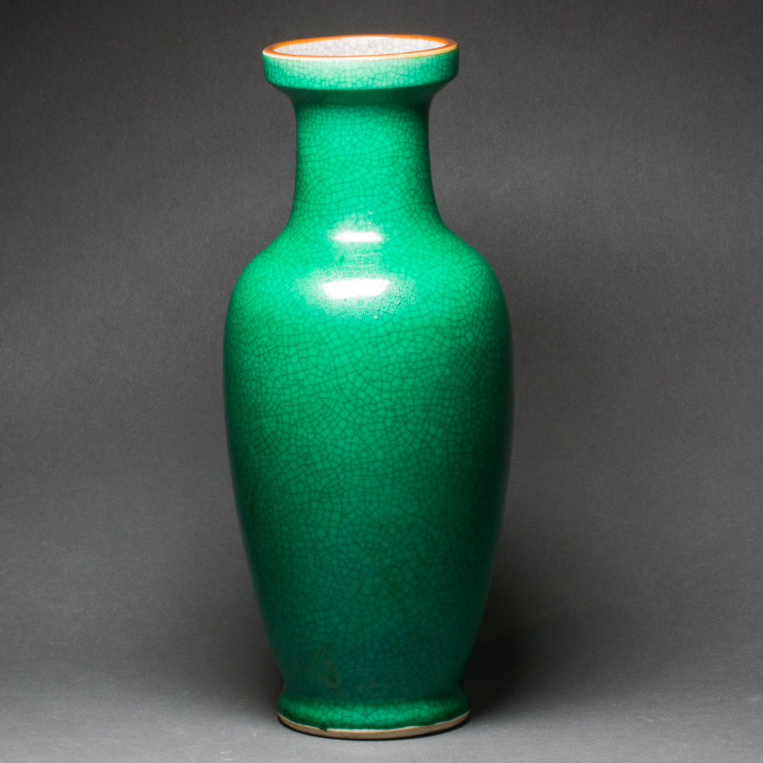 CHINESE APPLE-GREEN CRACKLE