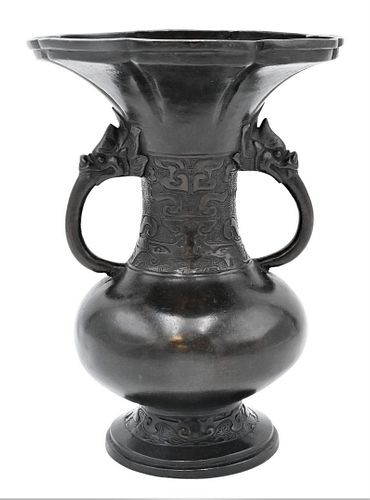 CHINESE ARCHAIC BRONZE