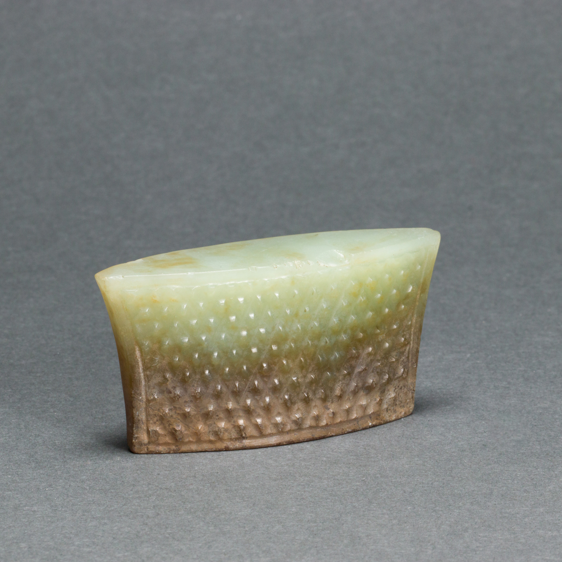 CHINESE ARCHAISTIC JADE AXE PENDANT