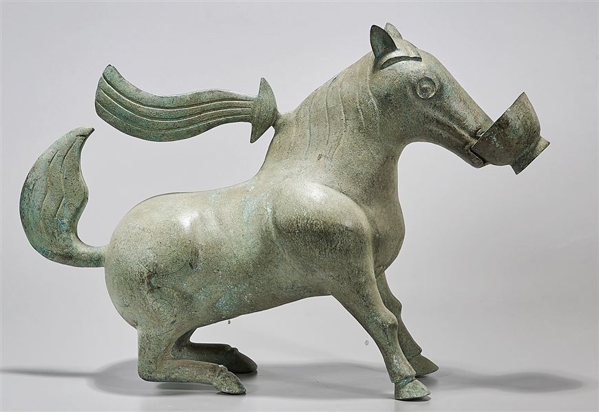 Chinese archastic bronze figure