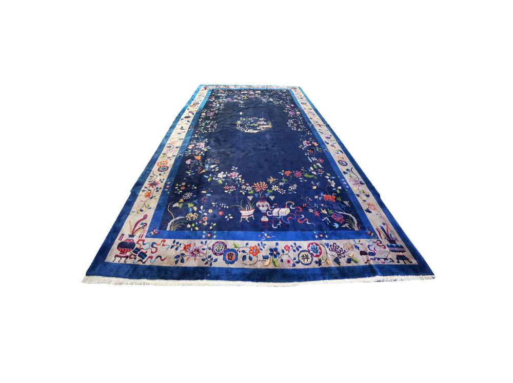 CHINESE ART DECO STYLE WOOL