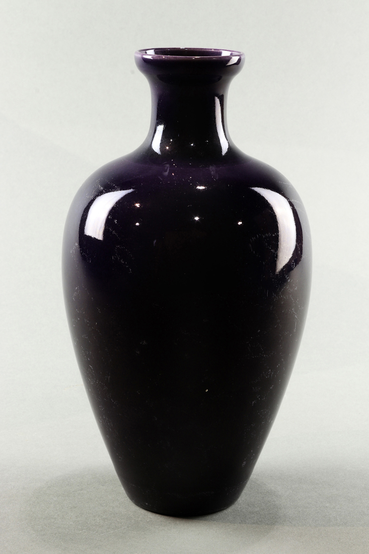 CHINESE AUBERGINE GLAZED VASE