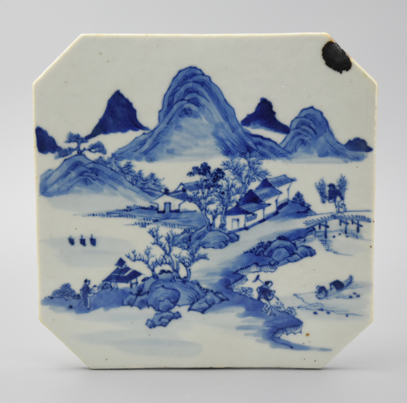 CHINESE B & W PLAQUE W/