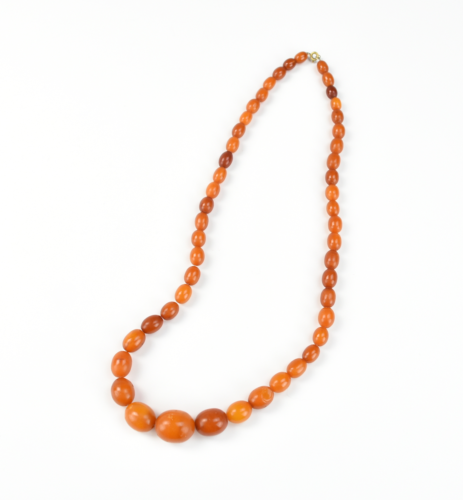 CHINESE BEESWAX NECKLACE, QING