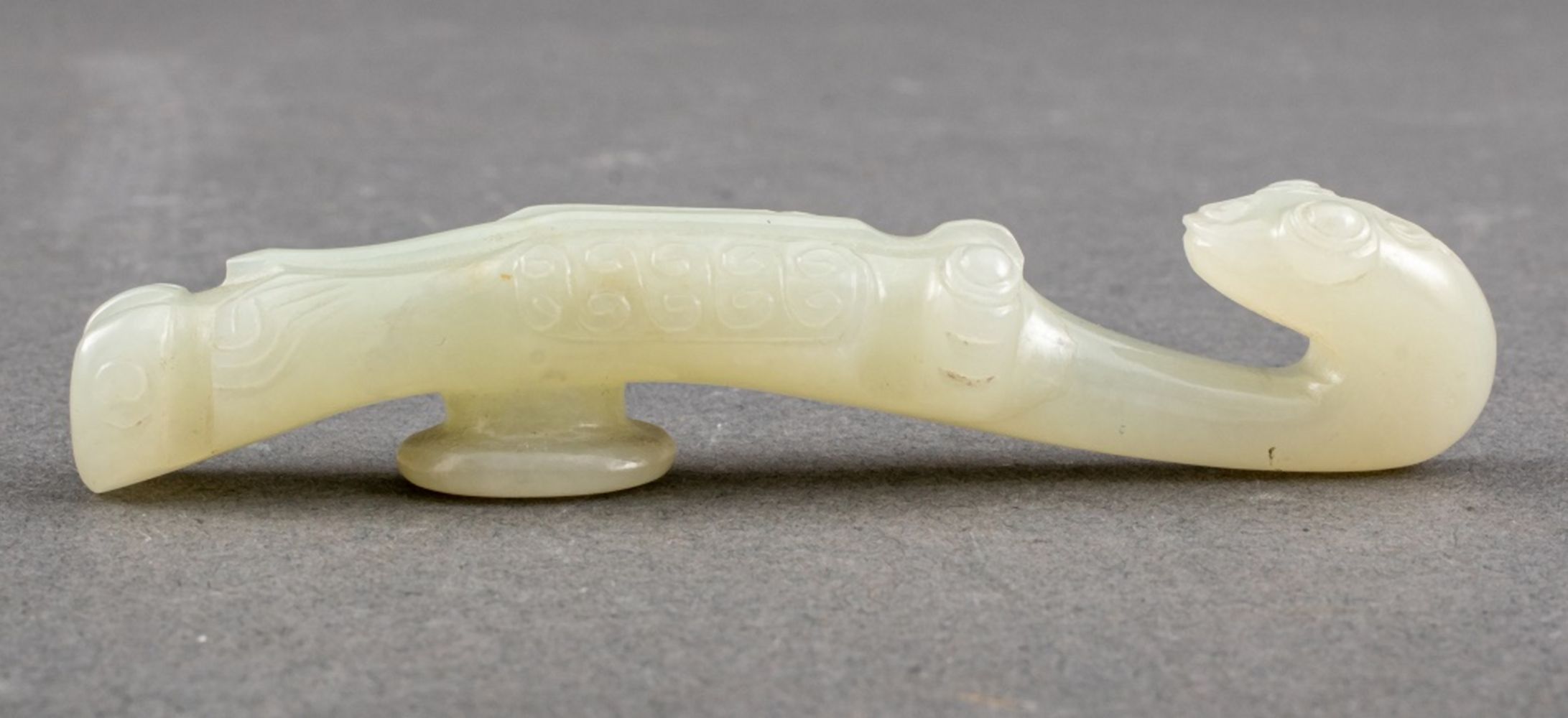 CHINESE BIRD FORM JADE BELT HOOK