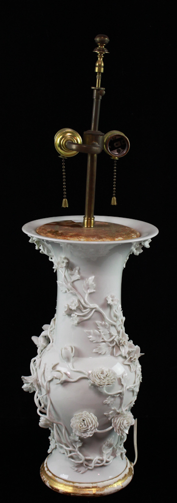 CHINESE BLANC-DE-CHINE MOLDED