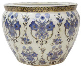 CHINESE BLUE &AMP; GILT PORCEL