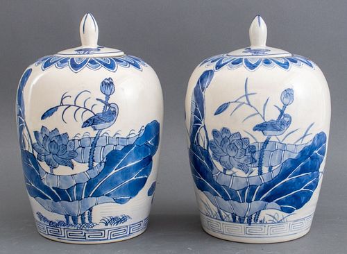 CHINESE BLUE &AMP; WHITE COVERED