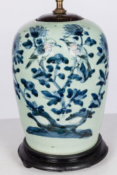 CHINESE BLUE AND WHITE GINGER