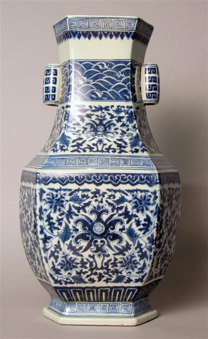 Chinese blue and white 'Ming' style