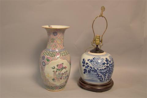 CHINESE BLUE AND WHITE OVOID VASE