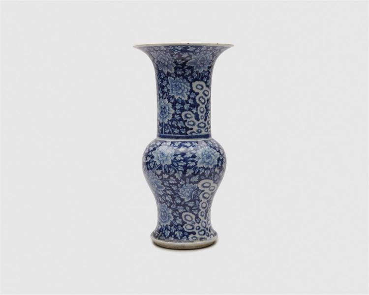 CHINESE BLUE AND WHITE PHOENIX TAIL