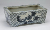 CHINESE BLUE AND WHITE PLANTER