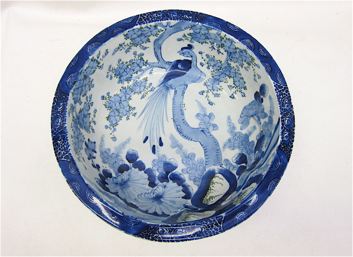 CHINESE BLUE AND WHITE PORCELAIN