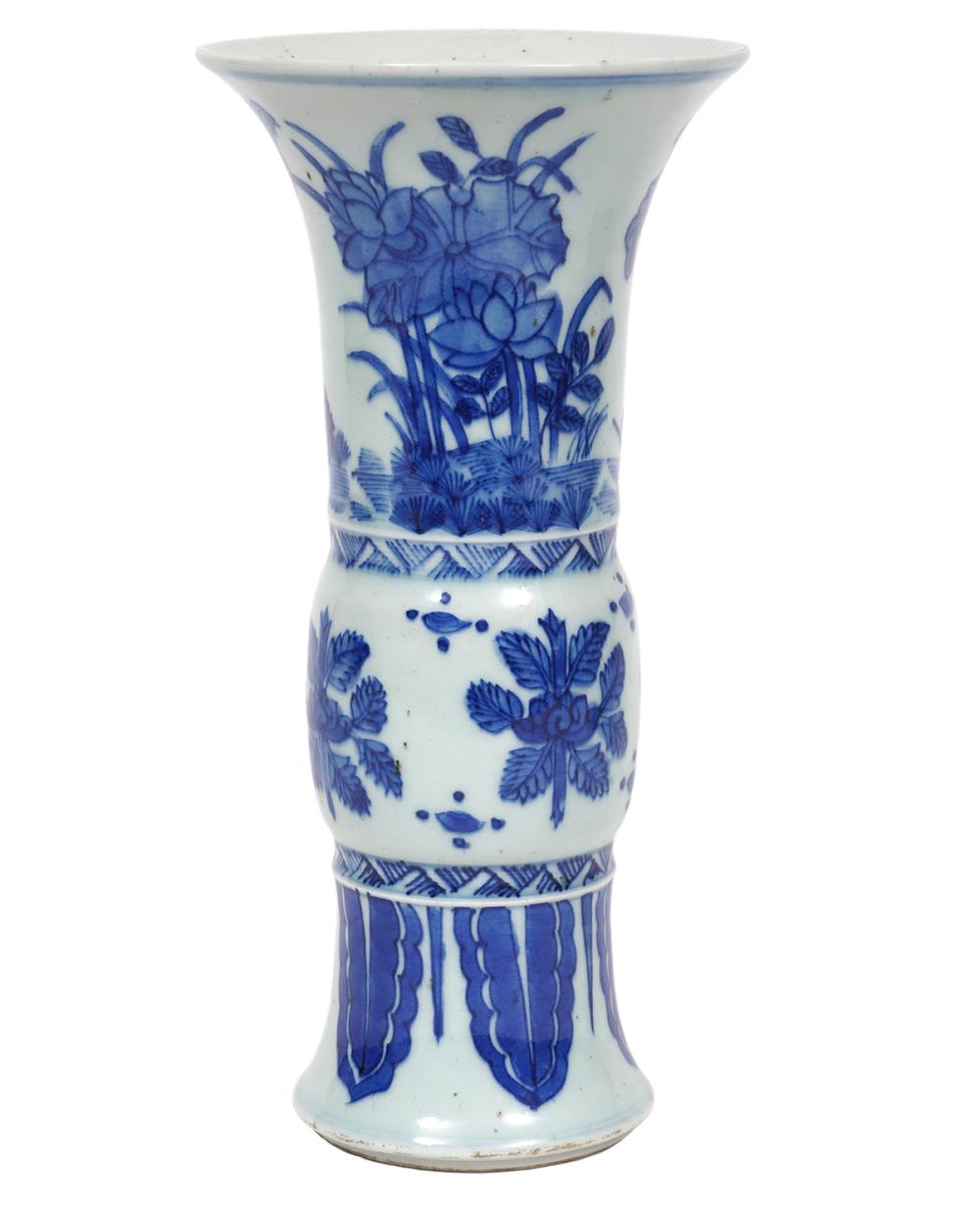 CHINESE BLUE AND WHITE PORCELAIN GU