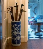 CHINESE BLUE AND WHITE PORCELA