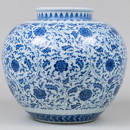 CHINESE BLUE AND WHITE PORCELAIN