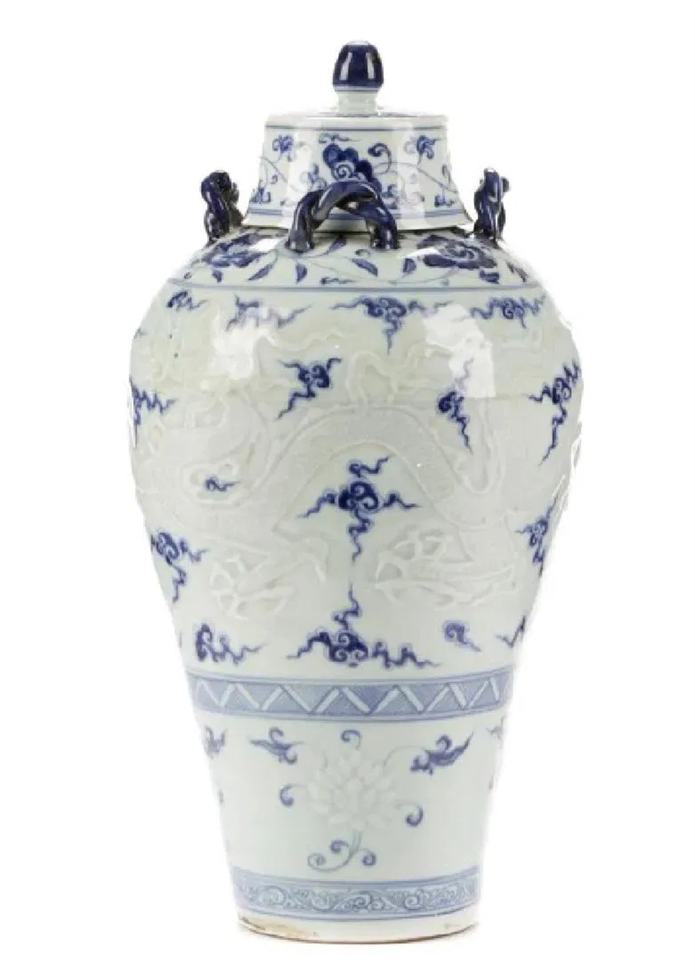 CHINESE BLUE AND WHITE PORCELAIN