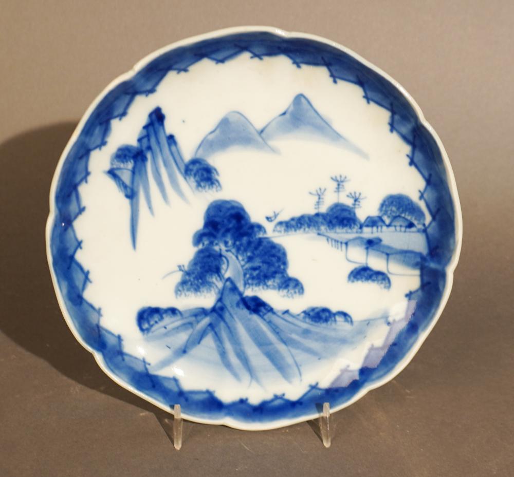 CHINESE BLUE AND WHITE PORCELAIN