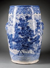 CHINESE BLUE AND WHITE PORCELA