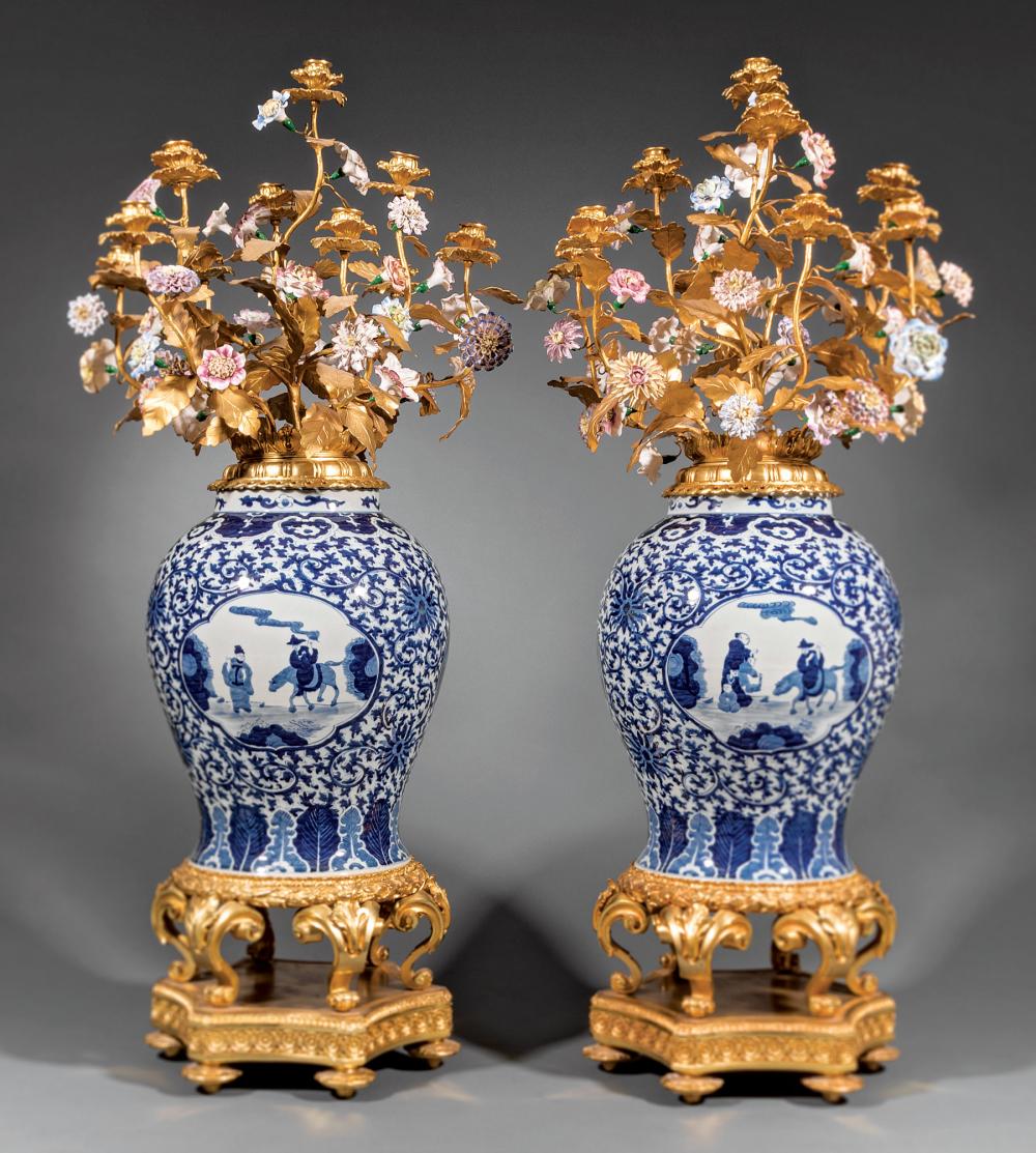 CHINESE BLUE AND WHITE PORCELAIN