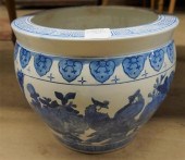 CHINESE BLUE AND WHITE PORCELA